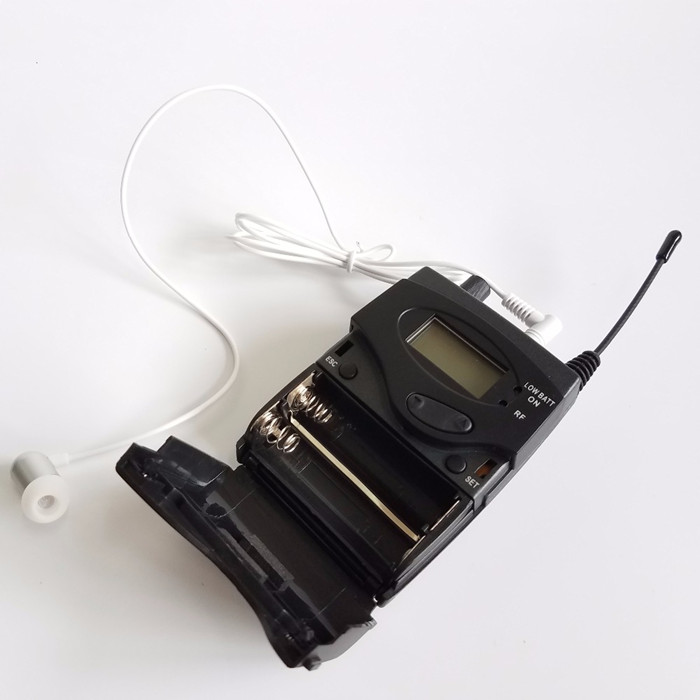 Profesjonalny system monitorin – In Ear Monitors For Singers recenzja i cena